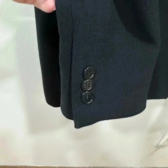 Zara women’s black blazer 6 - Picture 5 of 9